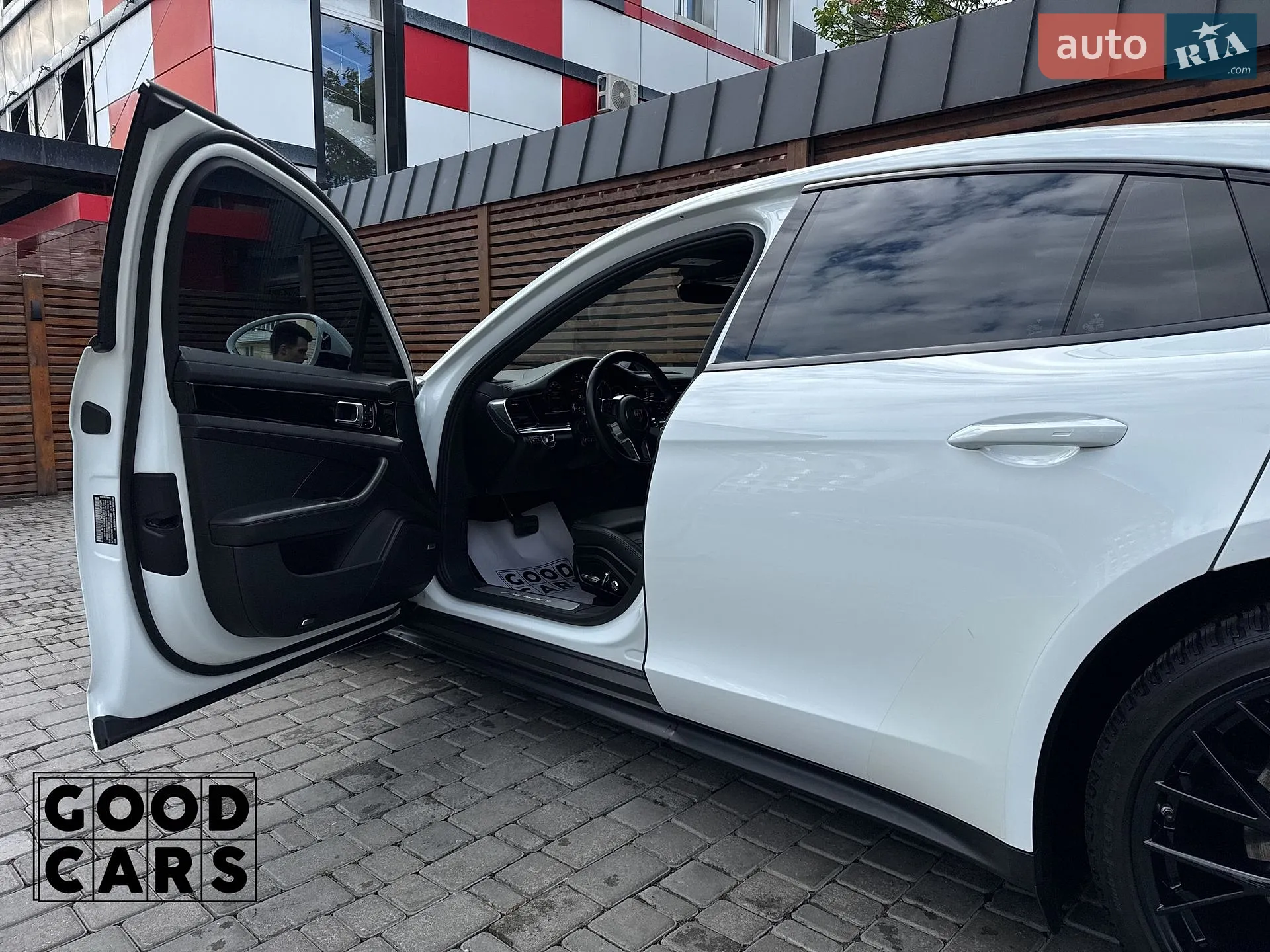 2019 Porsche Panamera - мініатюра 25