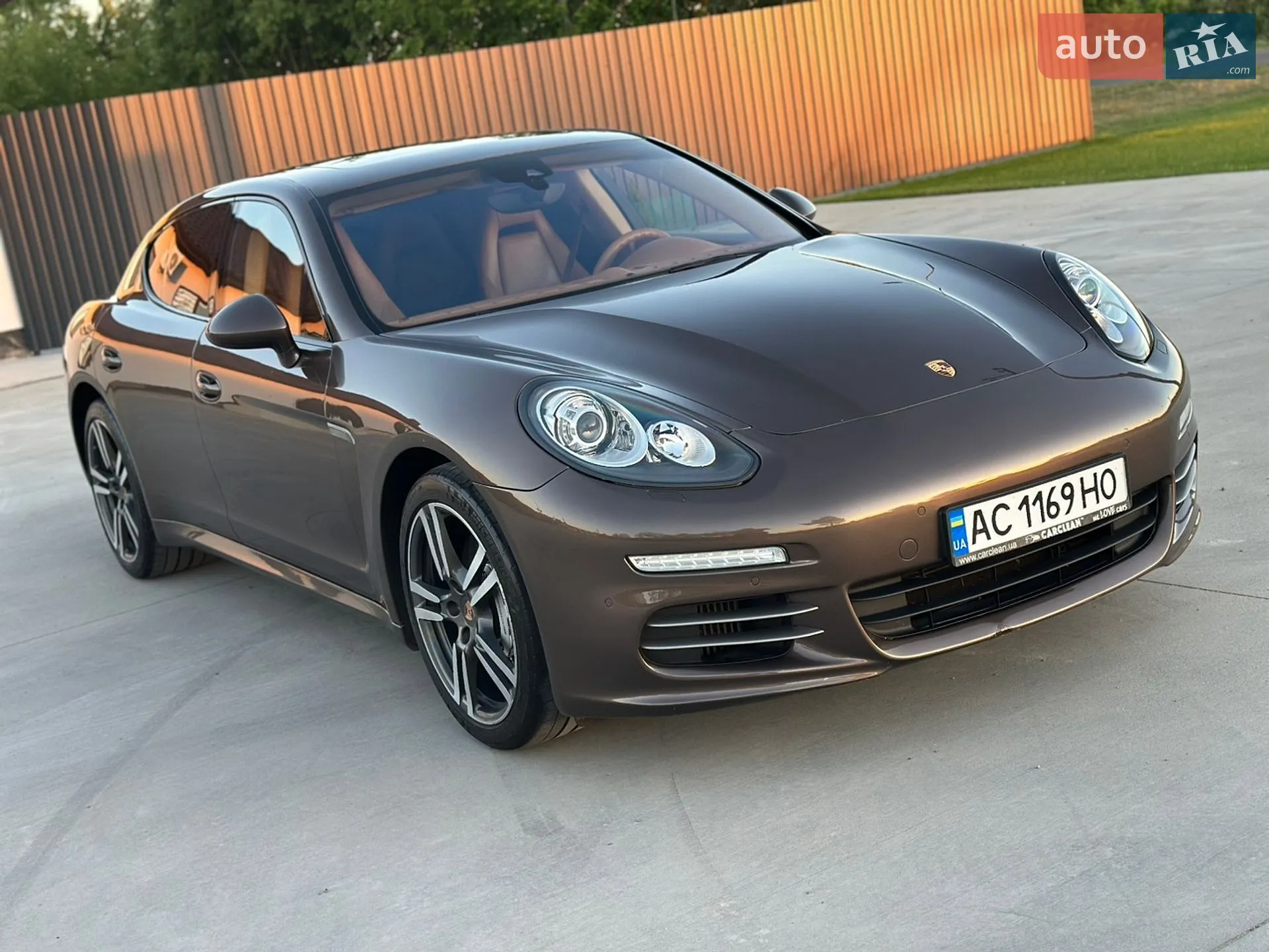 2014 Porsche Panamera - мініатюра 12
