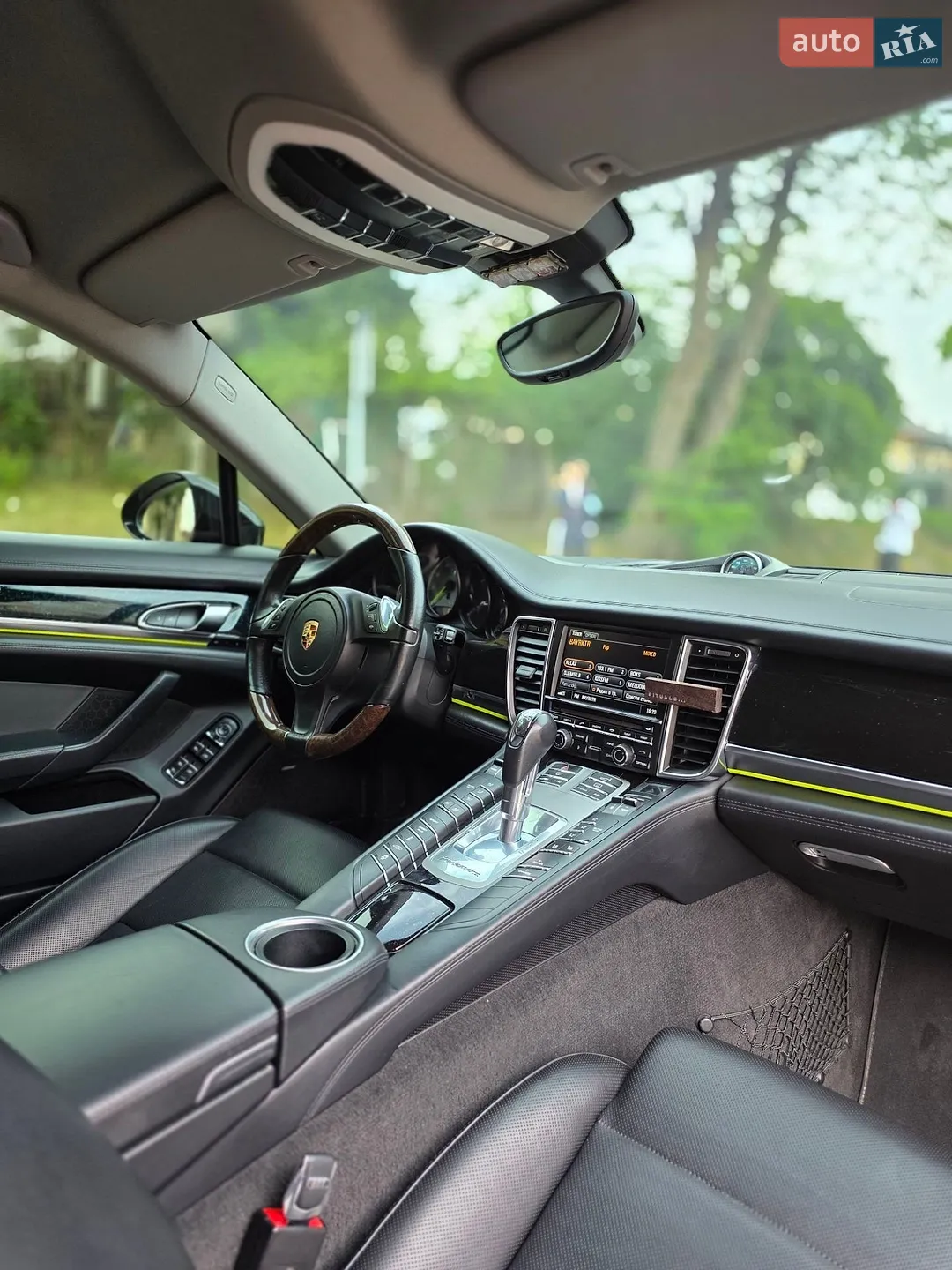 2013 Porsche Panamera - мініатюра 28