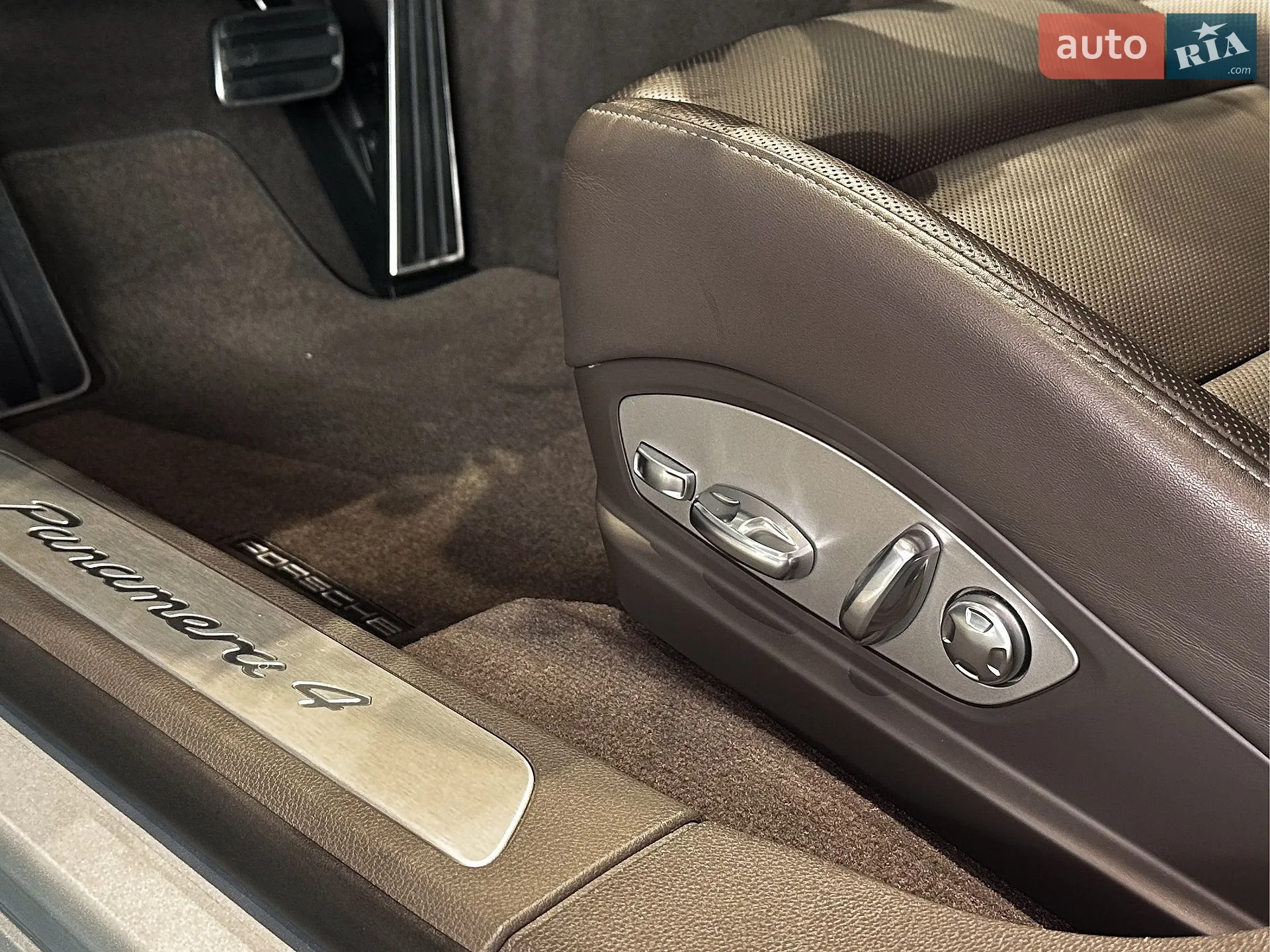 2013 Porsche Panamera - мініатюра 17