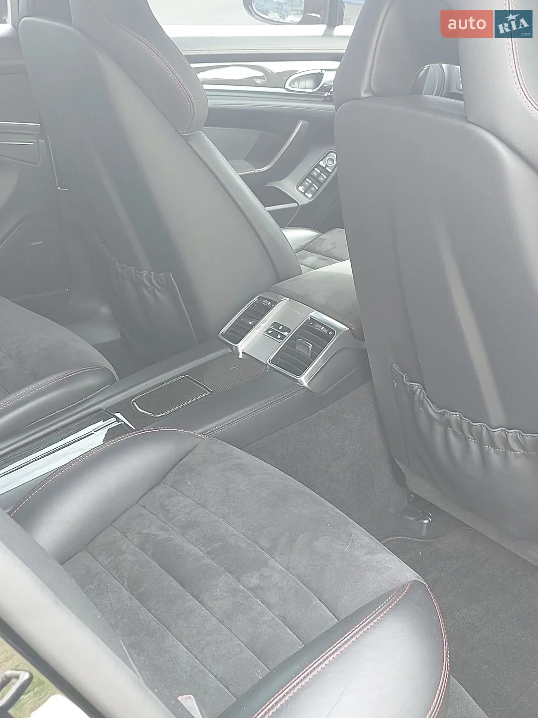2016 Porsche Panamera - мініатюра 4
