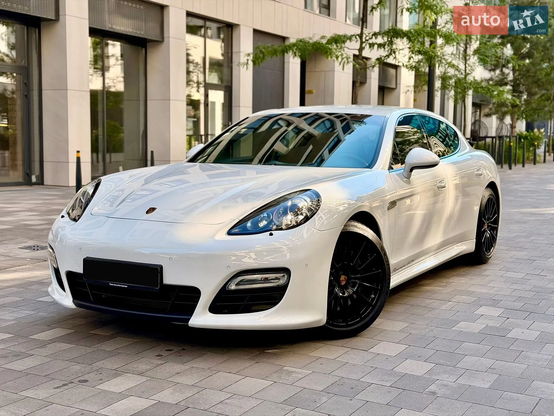 2012 Porsche Panamera - мініатюра 13
