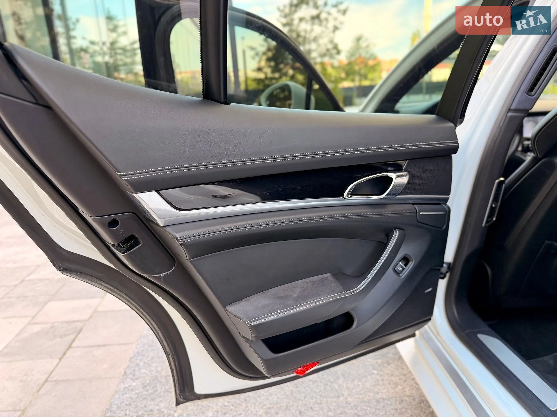 2012 Porsche Panamera - мініатюра 48