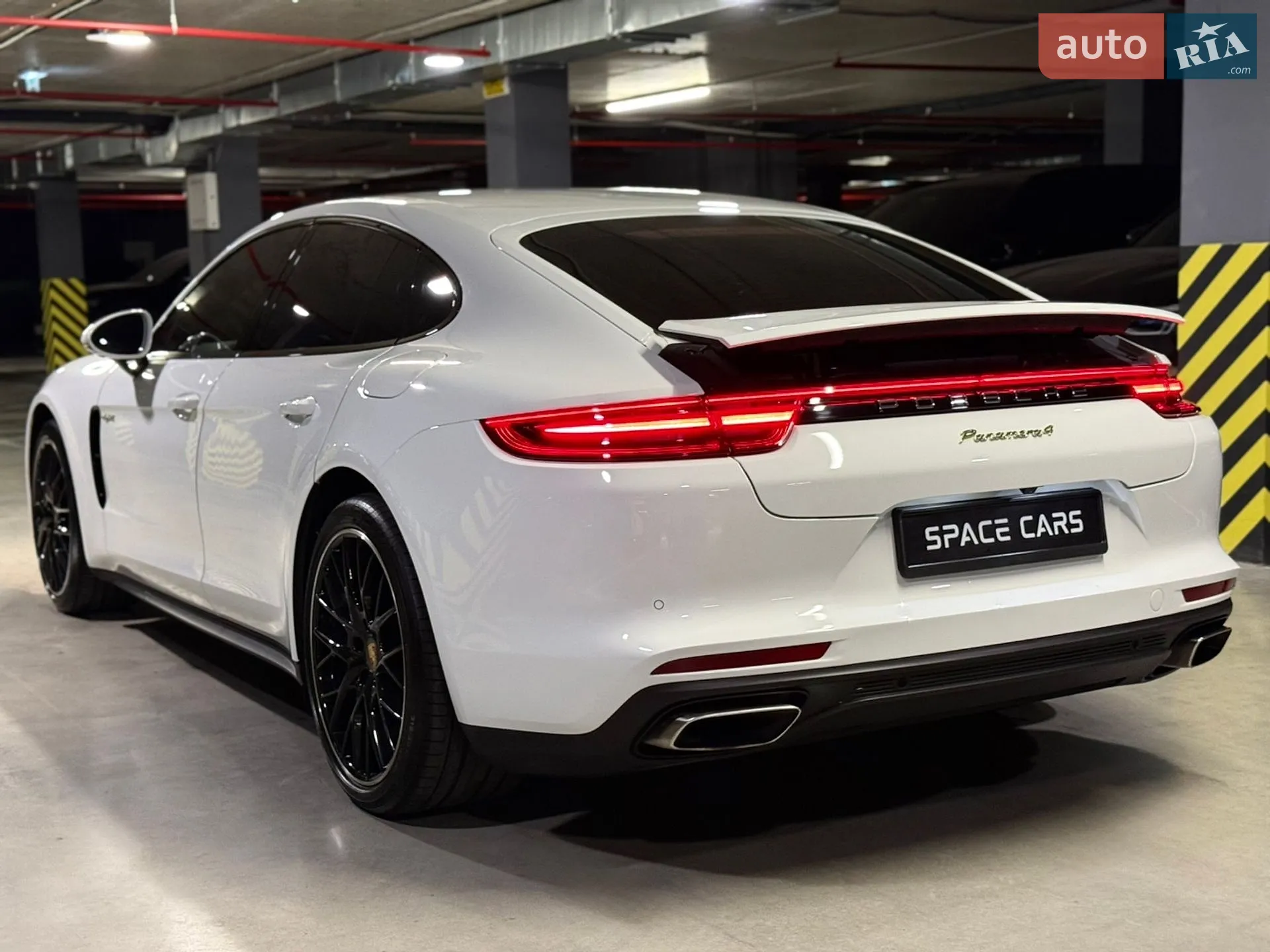 2019 Porsche Panamera - мініатюра 17