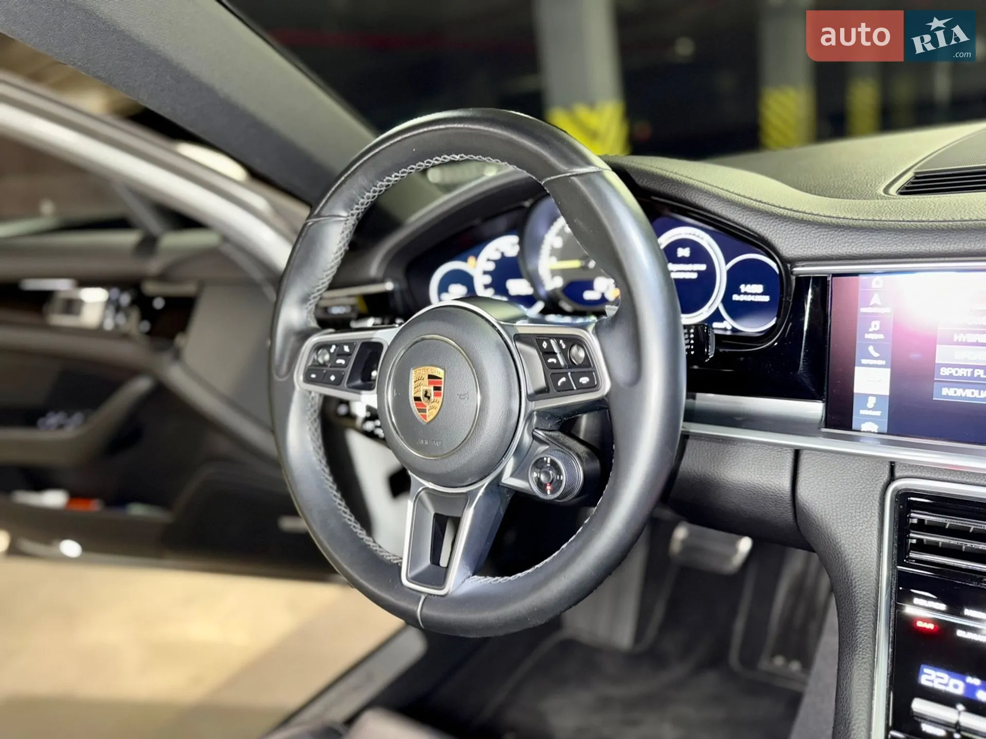 2019 Porsche Panamera - мініатюра 39