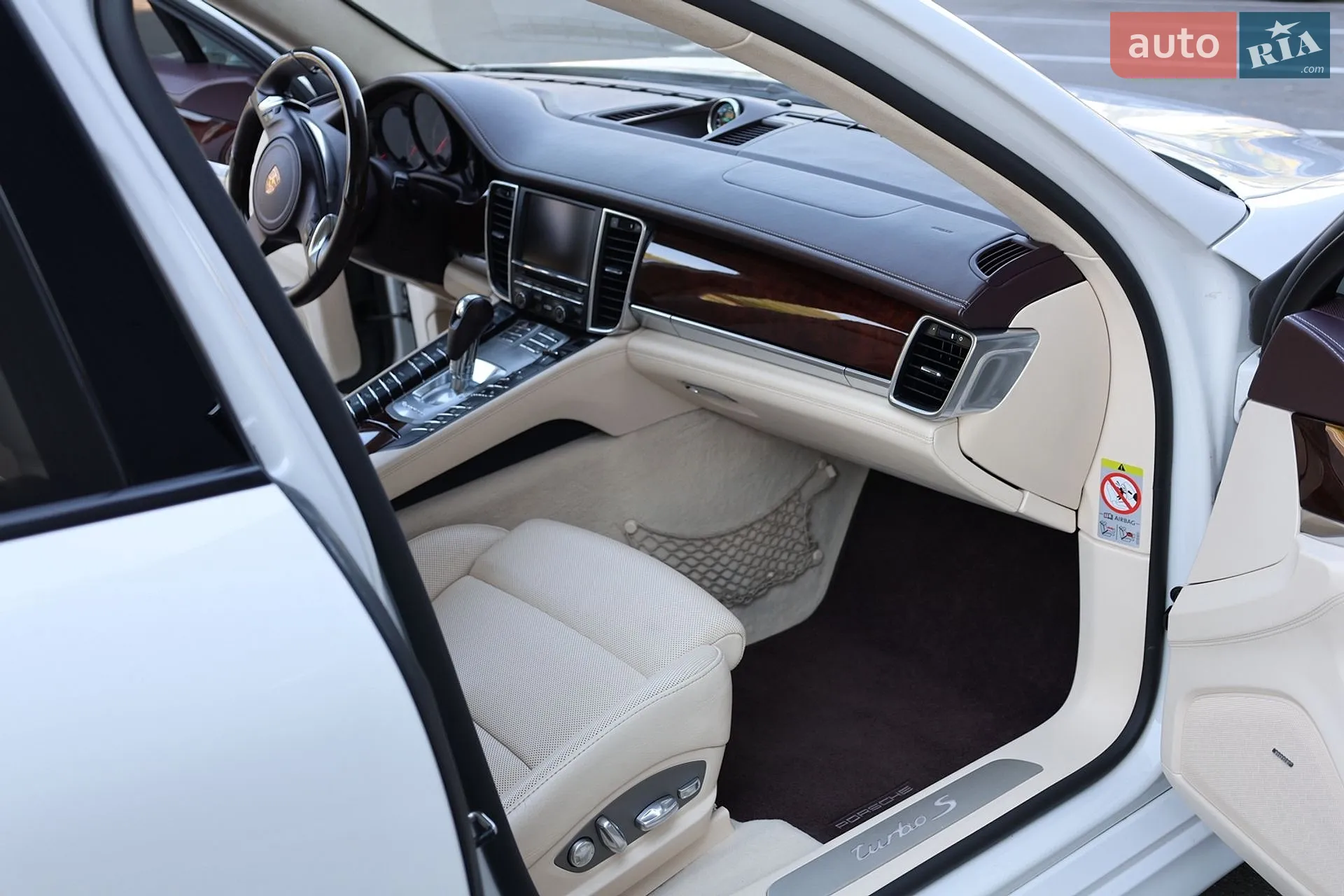 2011 Porsche Panamera - мініатюра 39