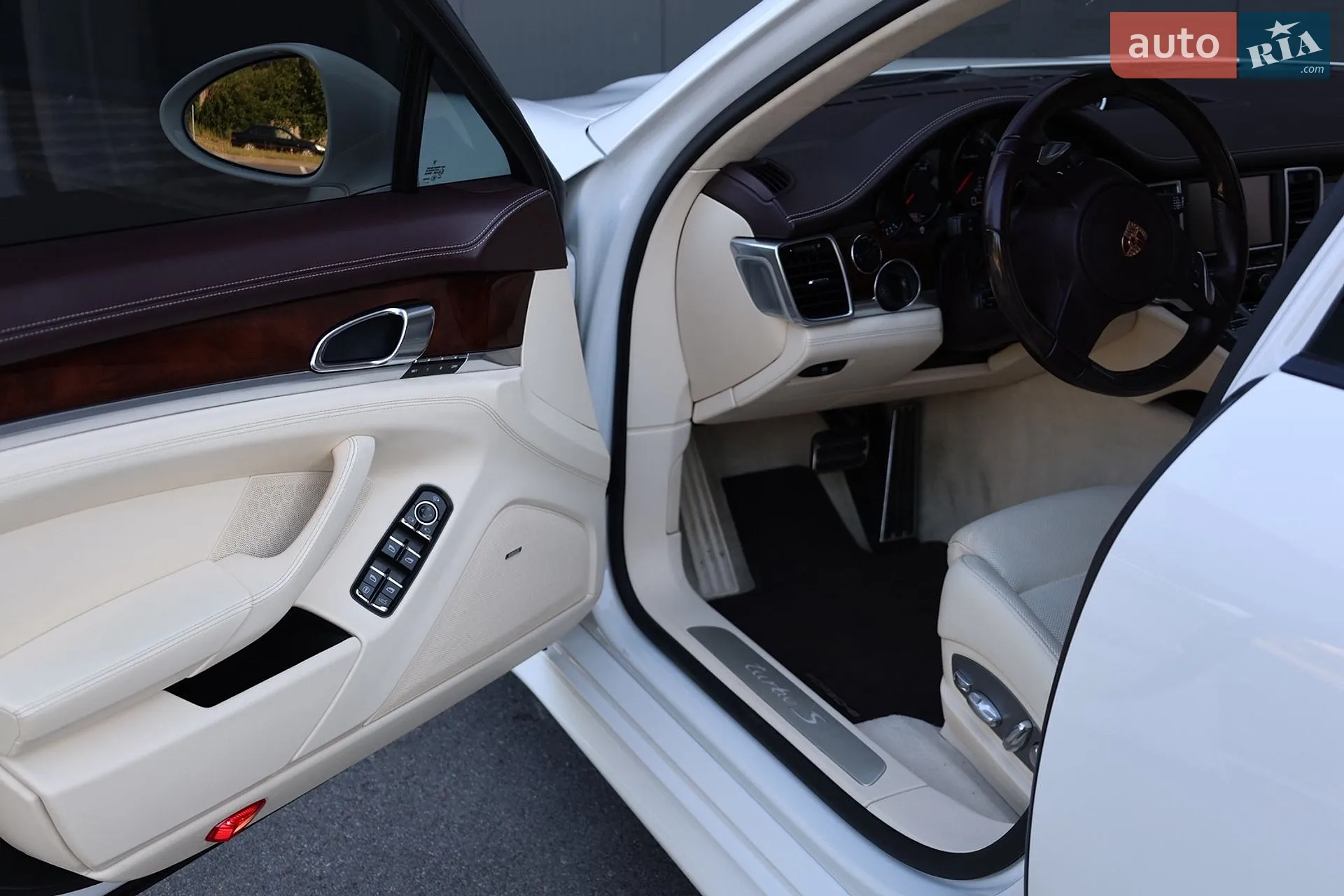 2011 Porsche Panamera - мініатюра 44