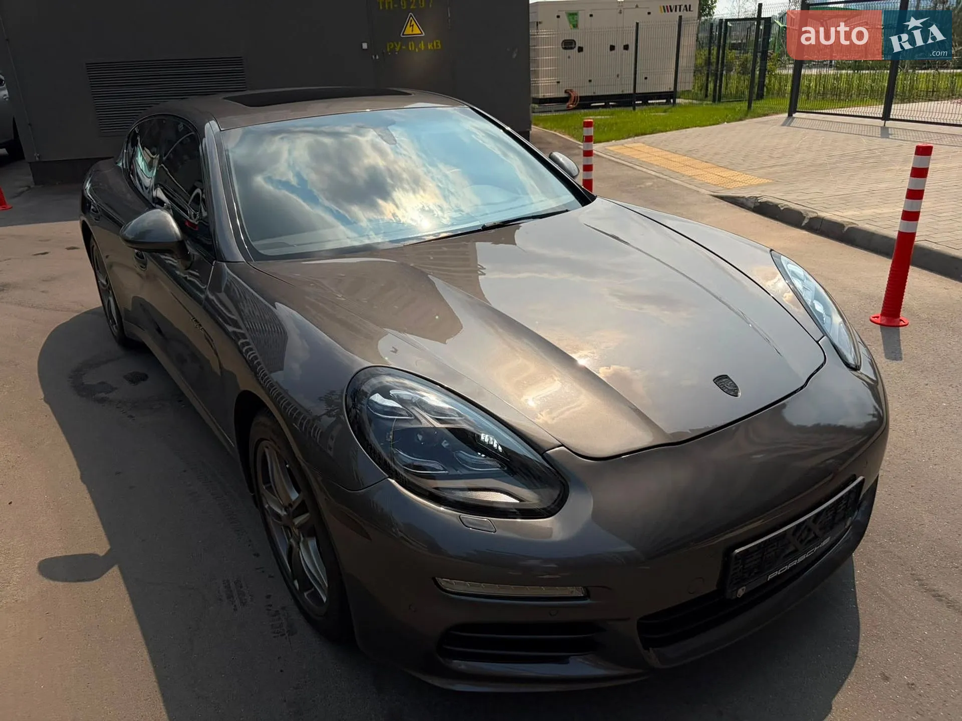 2015 Porsche Panamera - мініатюра 14