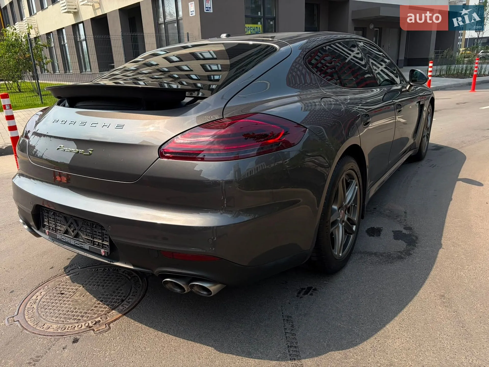 2015 Porsche Panamera - мініатюра 26