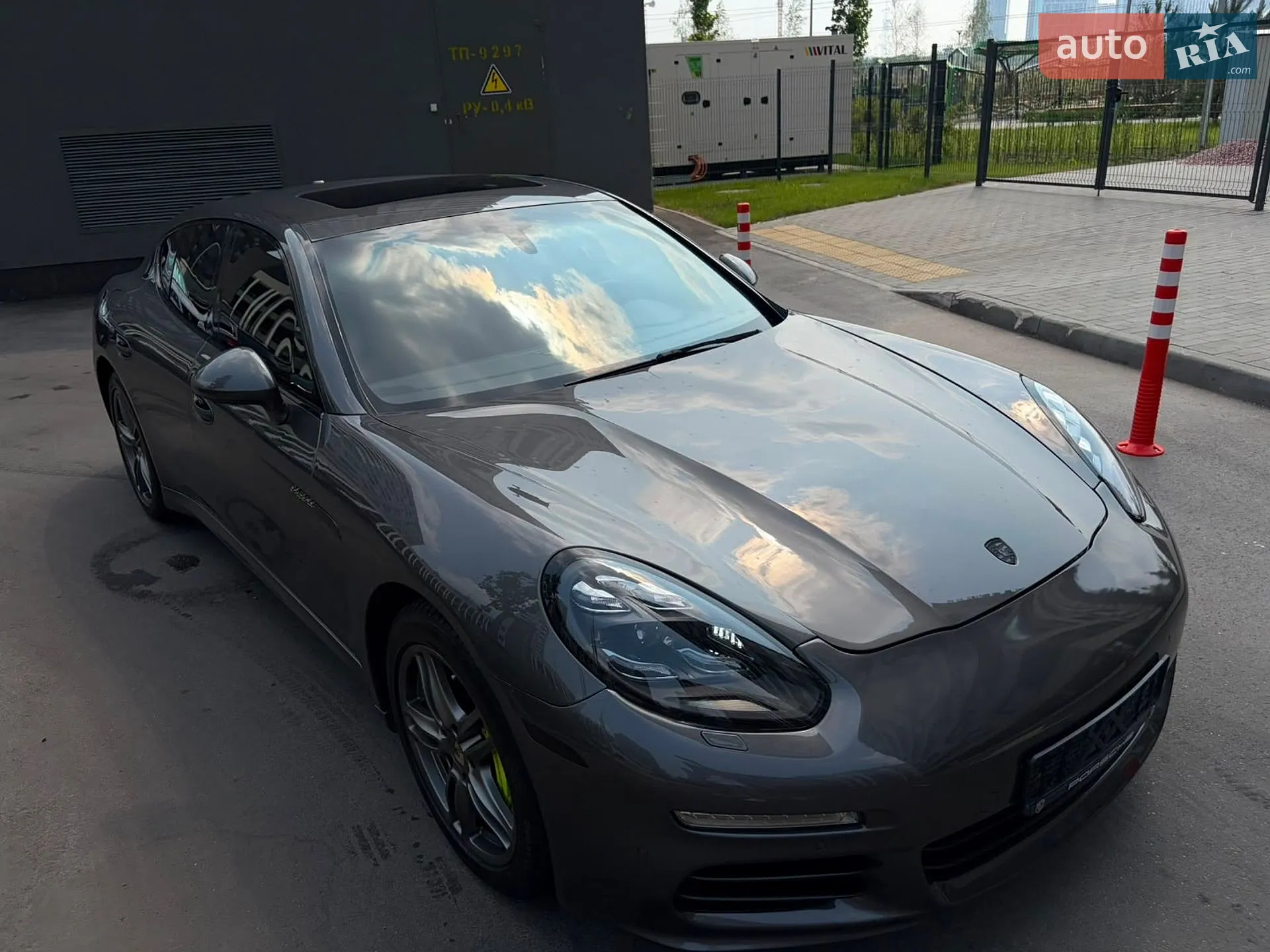 2015 Porsche Panamera - мініатюра 55