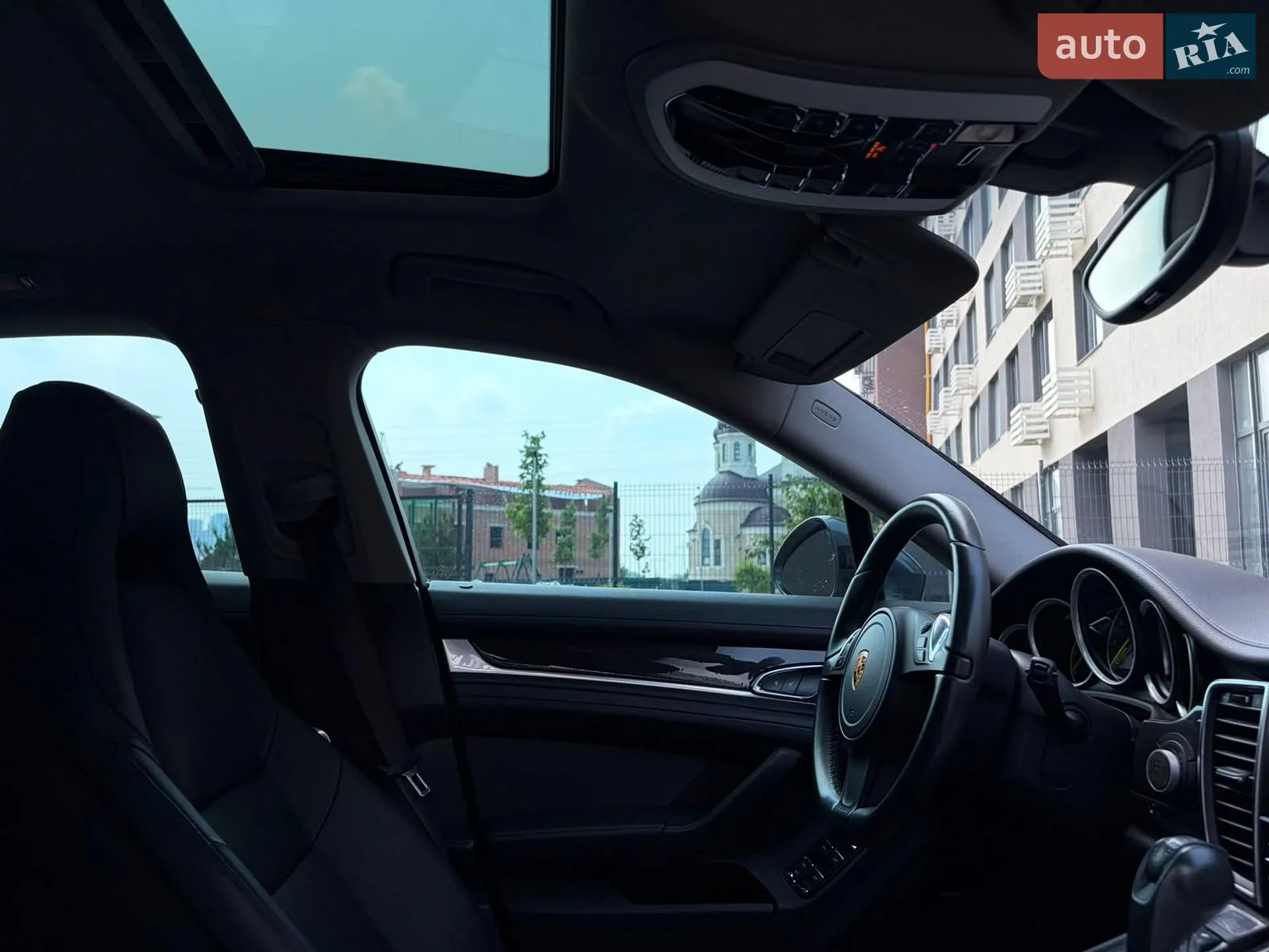 2015 Porsche Panamera - мініатюра 93