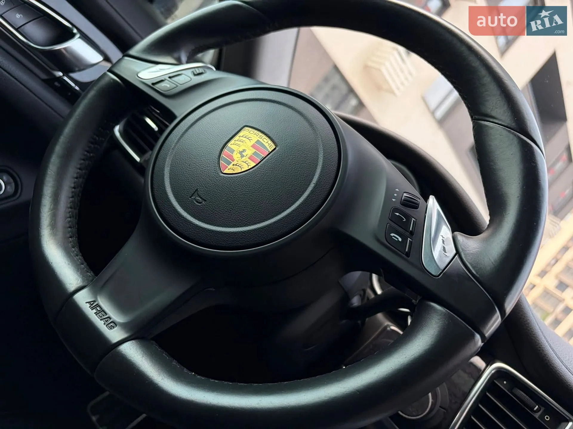 2015 Porsche Panamera - мініатюра 123