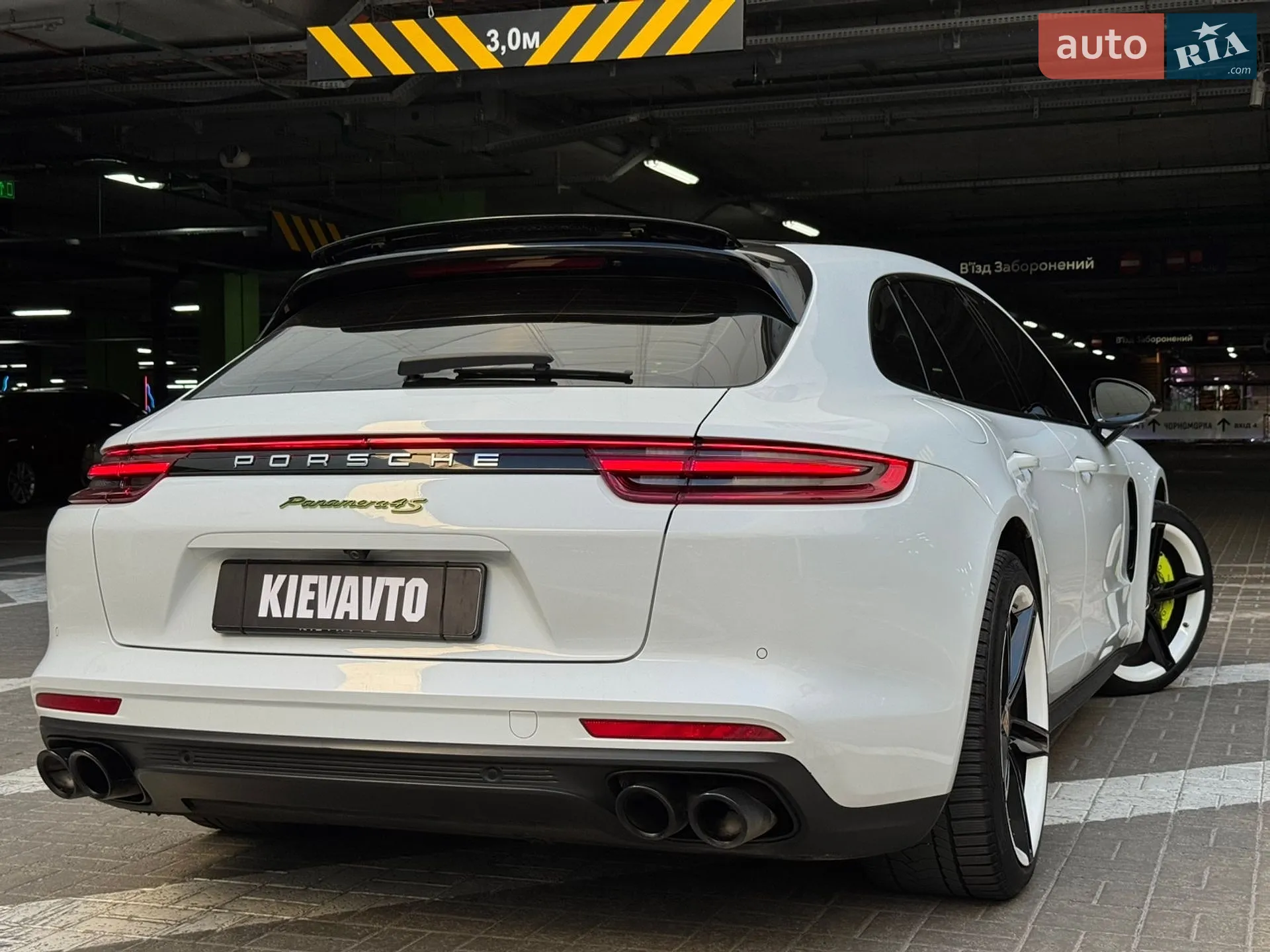 2017 Porsche Panamera - мініатюра 7
