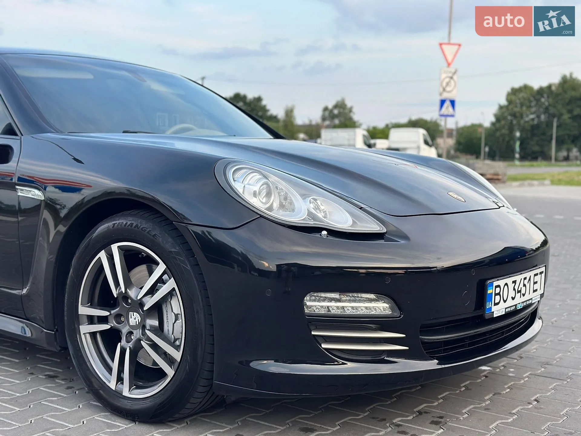 2010 Porsche Panamera - мініатюра 16