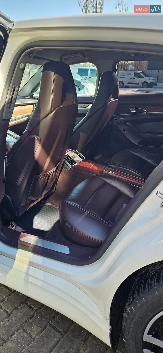 2012 Porsche Panamera - мініатюра 14