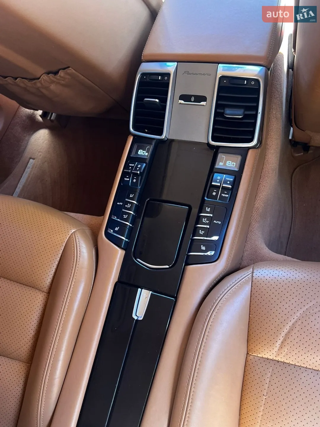 2014 Porsche Panamera - мініатюра 14