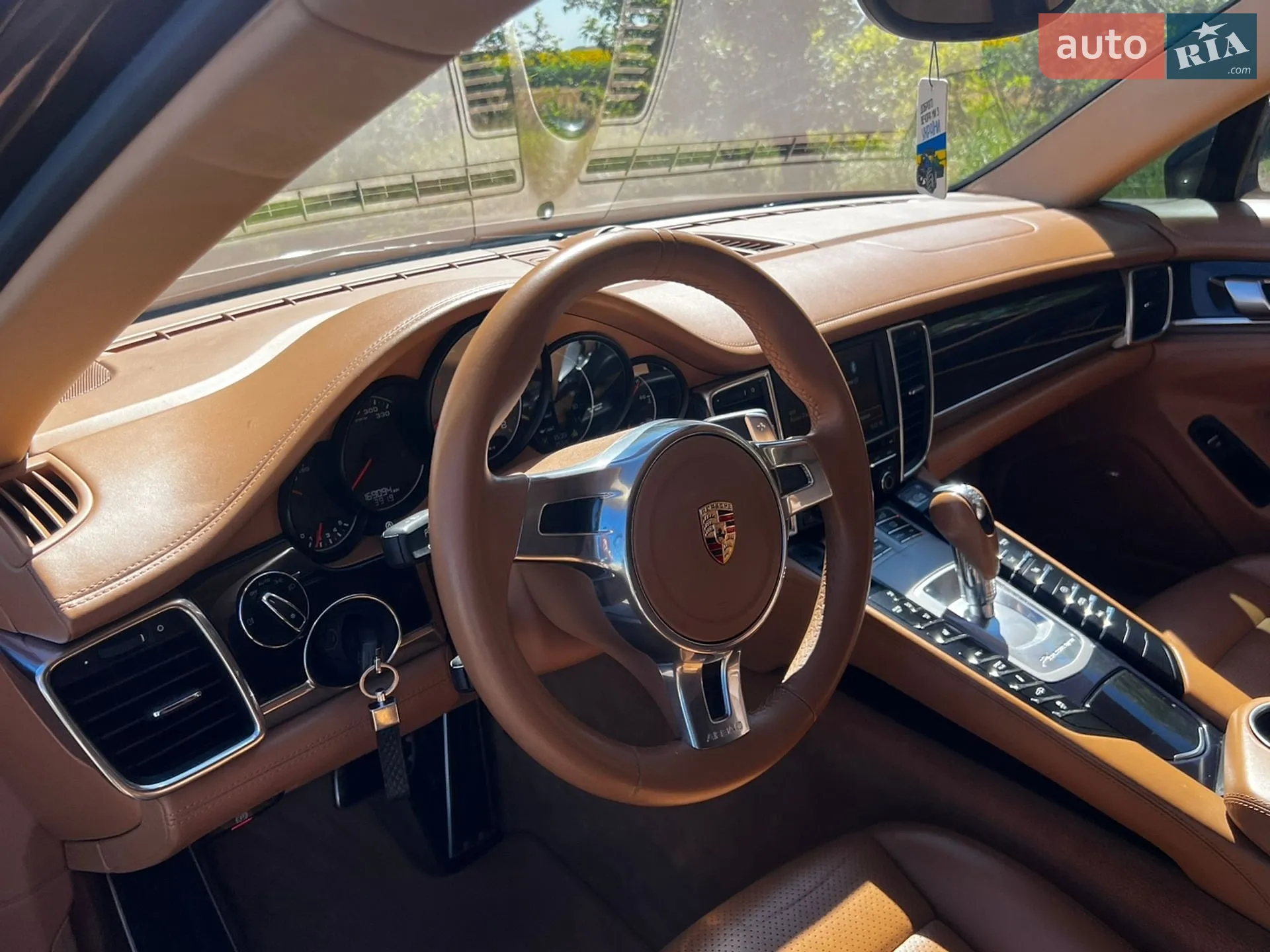 2014 Porsche Panamera - мініатюра 21