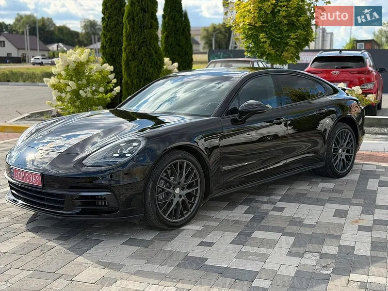 Porsche Panamera