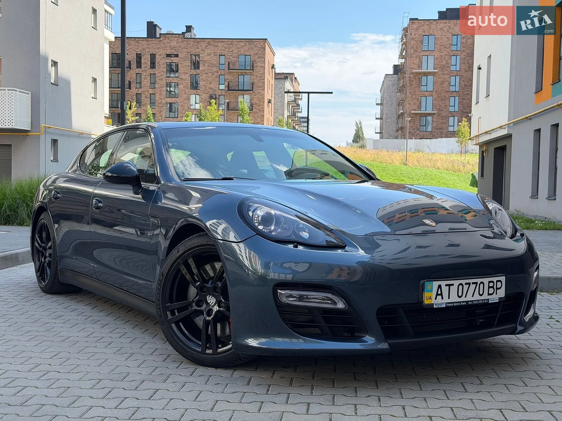2012 Porsche Panamera - мініатюра 11