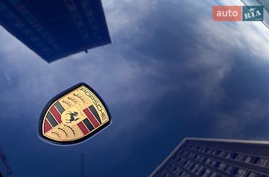 Фастбэк Porsche Panamera 2024 в Киеве фото 84 Фастбэк Porsche Panamera 2024 в Киеве