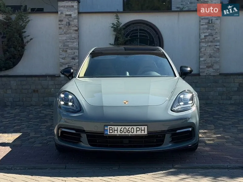 Porsche Panamera