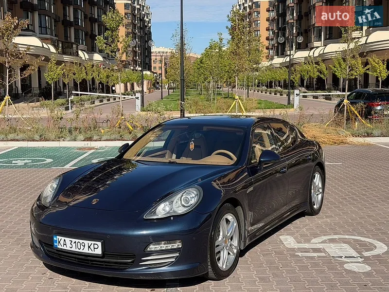 Porsche Panamera 2010