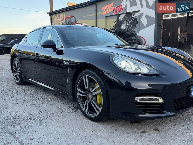 Porsche Panamera