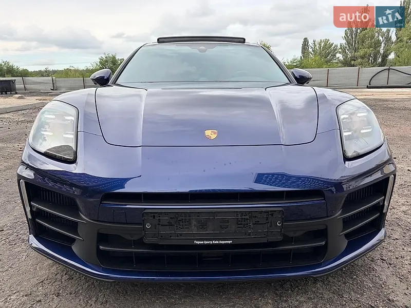 Porsche Panamera 2024