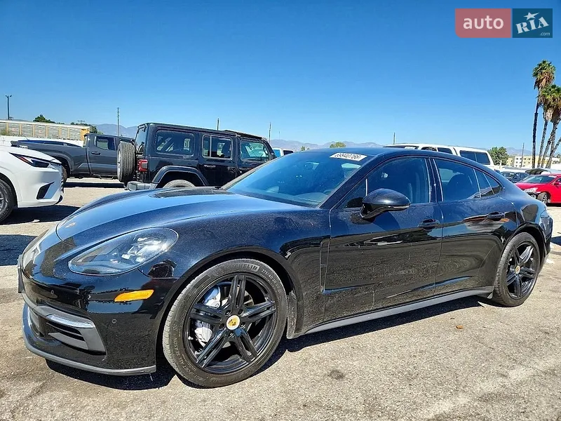Porsche Panamera