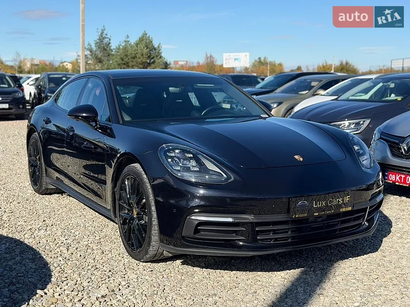 Porsche Panamera 2018
