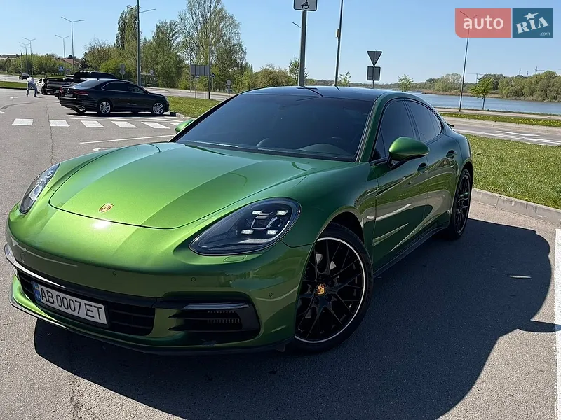 Porsche Panamera 2018