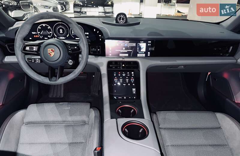 Універсал Porsche Taycan Cross Turismo 2022 в Одесі