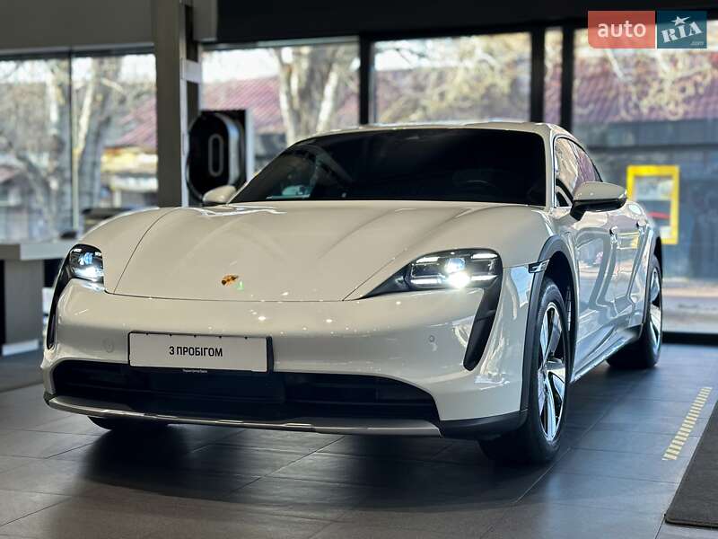 Універсал Porsche Taycan Cross Turismo 2022 в 