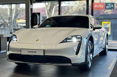 Універсал Porsche Taycan Cross Turismo 2022 в 