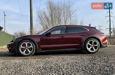 Универсал Porsche Taycan Cross Turismo 2021 в 