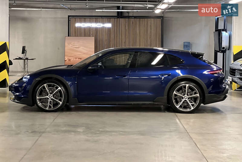 Универсал Porsche Taycan Cross Turismo 2022 в Киеве