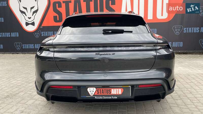Седан Porsche Taycan Cross Turismo 2023 в Виннице