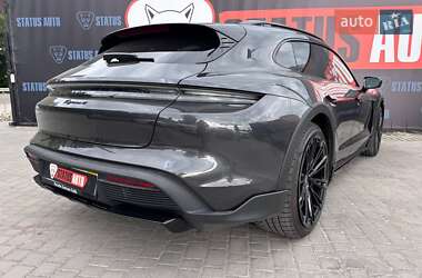 Седан Porsche Taycan Cross Turismo 2023 в 