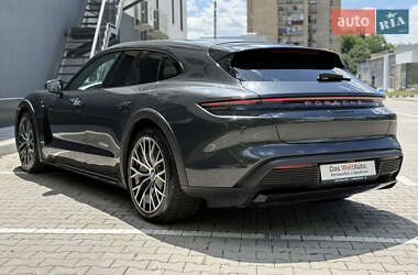 Універсал Porsche Taycan Cross Turismo 2022 в 