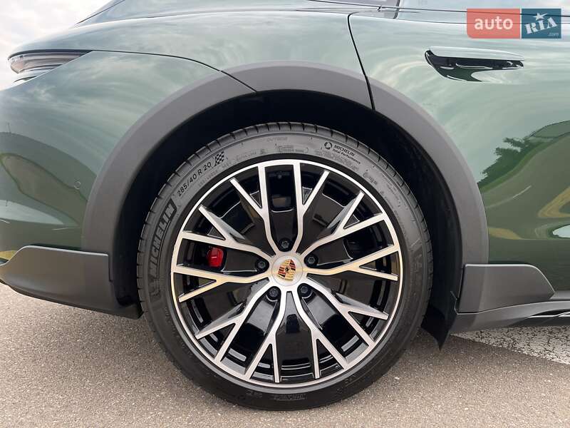 Універсал Porsche Taycan Cross Turismo 2024 в Києві