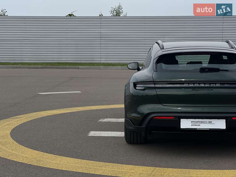 Універсал Porsche Taycan Cross Turismo 2024 в Києві