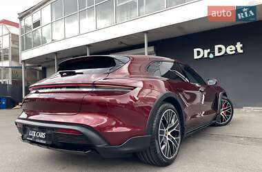 Универсал Porsche Taycan Cross Turismo 2021 в 
