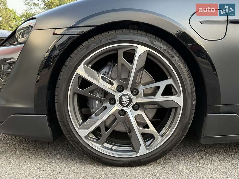 Универсал Porsche Taycan Cross Turismo 2022 в Днепре