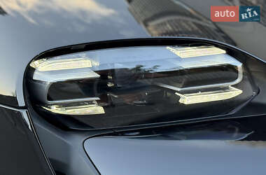 Универсал Porsche Taycan Cross Turismo 2023 в 