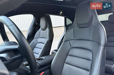 Универсал Porsche Taycan Cross Turismo 2023 в 