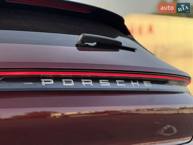 Універсал Porsche Taycan Cross Turismo 2021 в Києві