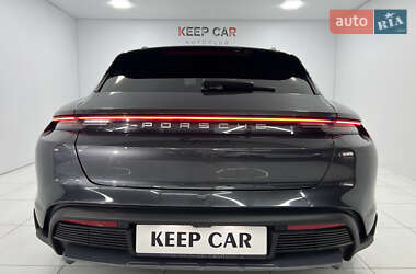 Седан Porsche Taycan Cross Turismo 2021 в 