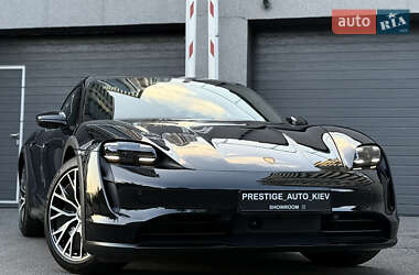Универсал Porsche Taycan Cross Turismo 2023 в Киеве