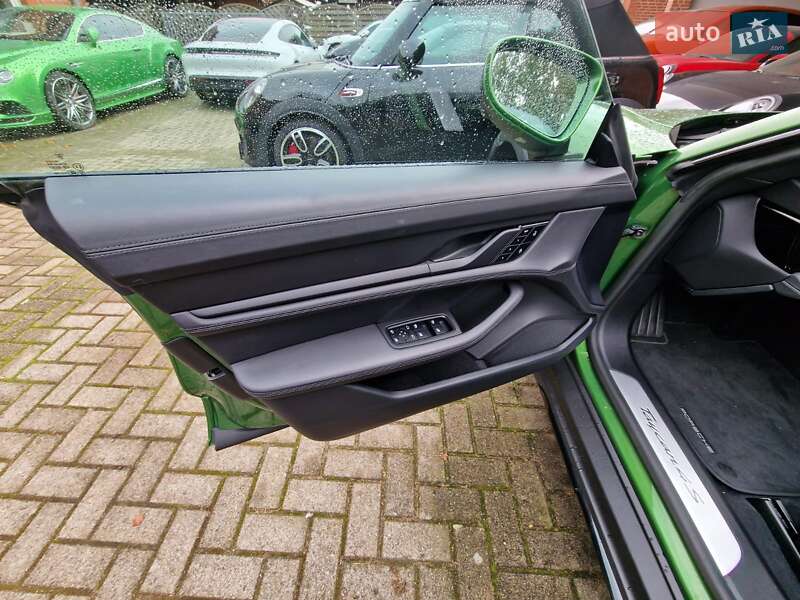 Универсал Porsche Taycan Cross Turismo 2022 в Ровно фото 11 Универсал Porsche Taycan Cross Turismo 2022 в Ровно