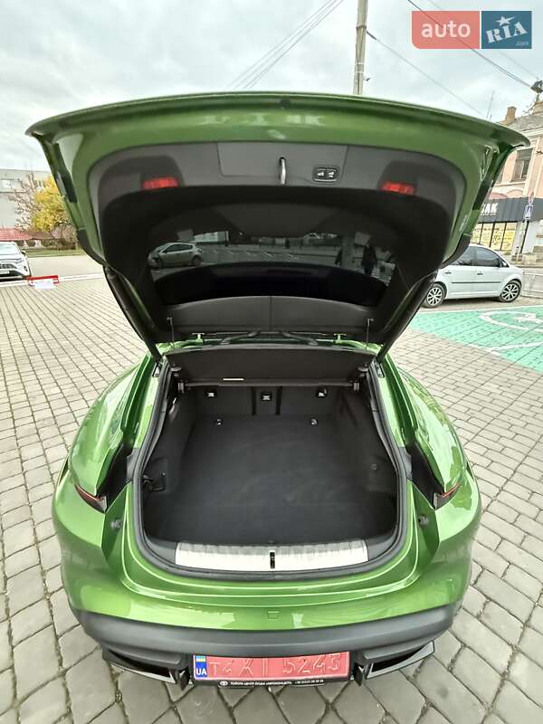 Универсал Porsche Taycan Cross Turismo 2022 в Луцке фото 17 Универсал Porsche Taycan Cross Turismo 2022 в Луцке